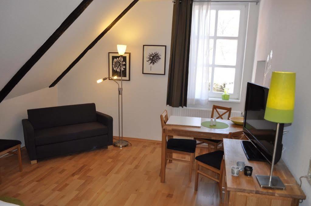 Apartment Brauner Hirsch Целле Экстерьер фото